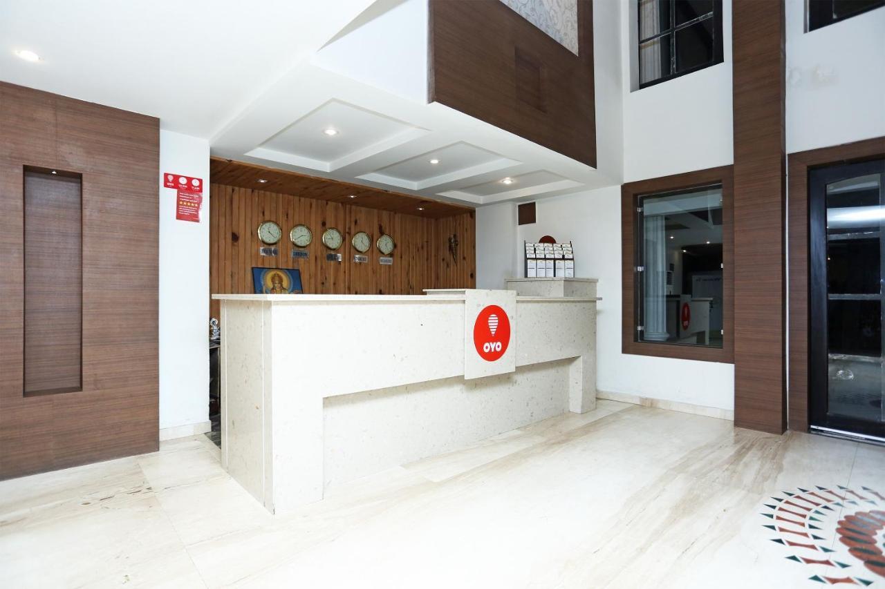 Capital O 3600 Hotel Royal Windsor Kathgodam ภายนอก รูปภาพ