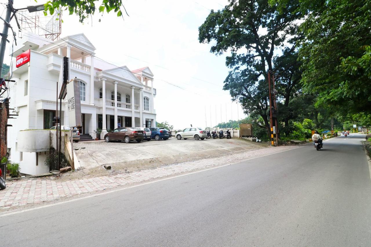 Capital O 3600 Hotel Royal Windsor Kathgodam ภายนอก รูปภาพ